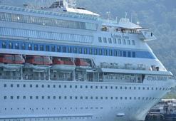 Marmaris'e sezonun ilk kruvaziyeri Rus turistlerle geldi