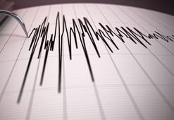 Papua Yeni Gine'de 6,9 büyüklüğünde deprem