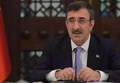 Cumhurbaşkanı Yardımcısı Cevdet Yılmaz, Avukatlar Günü'nü kutladı