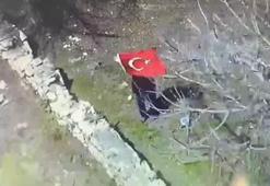 Polis helikopterini selamladı, ekipler plaket verdi