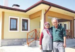 6 Şubat depreminde evleri yıkıldı, aylar sonra yeni dairelerine kavuştular