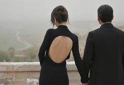 ‘Uzak’ları yakın eder aşk! Cihan ve Alya el ele