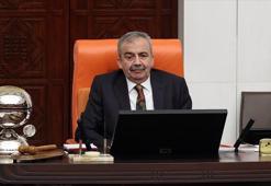 Sırrı Süreyya Önder ameliyattan çıktı! Hastaneden yeni açıklama: Hayati tehlikesi devam ediyor