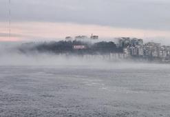 Çanakkale Boğazı sis nedeniyle transit gemilere kapatıldı