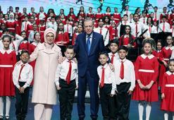 Cumhurbaşkanı Erdoğan, çocukları kabul etti: Türkiye Yüzyılı hedefine ulaşacağız
