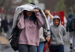 Meteorolojiden 25 il için sarı kodlu uyarı! Su baskınlarına dikkat, yağış hafta sonuna kadar sürebilir