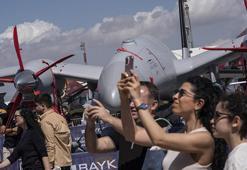 TEKNOFEST KKTC'de ikinci günde ziyaretçilerini ağırlamaya başladı! Yerli hava araçları uçuş gösterileri yapacak