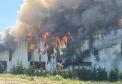 Tekirdağ'da fabrika yangını: Alevler kısa sürede tesisi sardı, ekipler müdahale ediyor