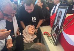 Sırrı Süreyya Önder'in cenaze namazı kılındı! Yoğun katılım havadan görüntülendi