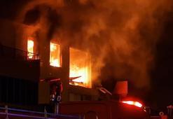 Konya'da 4 katlı apartmanda patlama ve yangın! Yaralılar var