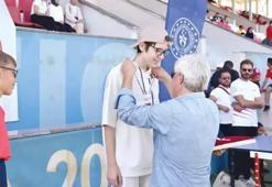 Doğuştan görmek engelli ama 5 yaşında dünya çapında üne kavuştu!