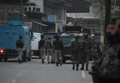 Asya'da savaş başladı! Hindistan Pakistan'ı füzelerle vurdu: Ölü be yaralılar var