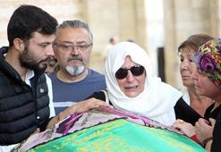 Şişli&#39;de eski eşi tarafından &#246;ld&#252;r&#252;len kadın son yolculuğuna uğurlandı! &#39;Kızım artık ablan korkmayacak&#39;