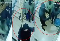 Kar maskeli 4 saldırgan çekiç, balta ve levyelerle husumetlilerinin kapısını parçalayıp kaçtı