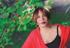 Minik Serçe'den tarihi karar! Şarkılarının haklarını milyonlarca dolara Universal'e sattı!