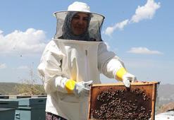 Kızlarında harçlık göndermek için başladı, şimdi paraya para demiyor! Kanseri bu şekilde yendi