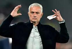 Mourinho muhabirle dalga geçti!