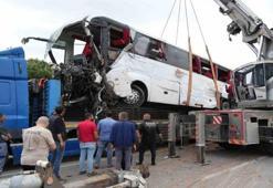 Çanakkale'de 8 kişinin hayatını kaybettiği kazada kamyonun yükünü kurallara uygun taşıdığı belirlendi! Daha önce ceza yazılmış