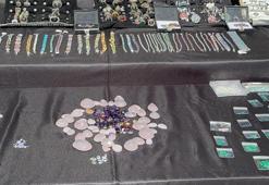 Her biri servet değerinde!  İstanbul’da pırlanta kaçakçılarına büyük darbe