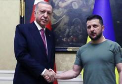 Zelenski: Perşembe günü Türkiye'de Erdoğan ile görüşeceğim