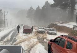 Her yer beyaza büründü! Yollar trafiğe kapandı
