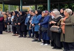 Kazada ölen Merve öğretmen ve oğlu toprağa verildi