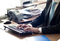 Devlet memurluğuna yaş sınırı geliyor: Yeni kanun teklifi Meclis'te! İşte detaylar