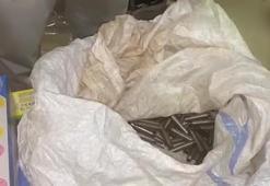 Herkes oyuncakçı diye biliyordu! Diyarbakır'da kutuların içinden çıkanlar ekipleri şoke etti