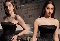 Cannes Film Festivali'ne damga vurdu: Özge Özacar'ın kırmızı halı pozlarına beğeni yağdı!