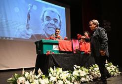 Ali Özgentürk son yolculuğuna uğurlandı: Adana'da duygusal törenle toprağa verildi