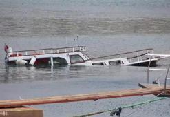 Nijerya'da yolcu teknesi battı: 37 kişi hayatını kaybetti