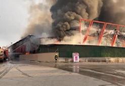 Mersin'deki fabrika yangını kontrol altına alındı