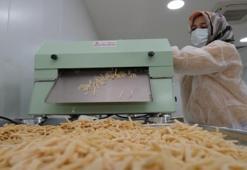 750 kadın bir araya geldi, çiftçiden aldıklarını halka ulaştırıyor! 40 çeşit gıda üretimi var