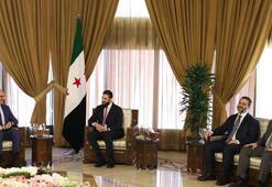 MİT Başkanı Kalın, Suriye Cumhurbaşkanı Ahmed Şara ile bir araya geldi