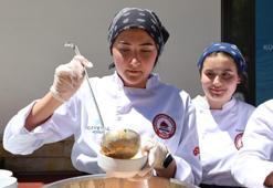 Liseli öğrenciler üretince müdür kayıtsız kalamadı! Patentini almak için başvurdular