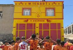 Diyarbakır'da evini sarı-kırmızıya boyatıp, Osimhen ve 5. yıldızı ekledi