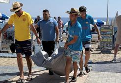 Antalya'da Alman turist güneşlenirken hayatını kaybetti