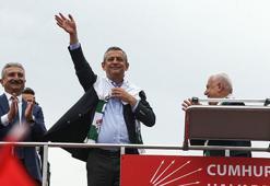 CHP Lideri Özgür Özel, partisinin Bursa mitinginde konuştu