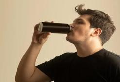 Belirtisi kötü oldu! Günde 3 litre kola içenin böbreklerin çıkanlara kimse inanamadı
