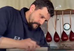 Babasından devraldığı atölyede 20 yıldır bağlama üretiyor