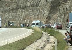 Tokat'ta korkutan heyelan: D-100 kara yolu ulaşıma kapandı