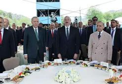 Cumhurbaşkanı Erdoğan, Azerbaycan Bağımsızlık Günü'nde düzenlenen konsere katıldı