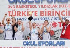 Samsun'da Canik'in kızları başardı! Türkiye şampiyonu oldular