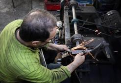 Üreticiler bayram öncesi talebe yetişemiyor! 10 milyon adet satıldı, Bursa'da mesai sürüyor