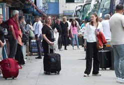 Kurban Bayramı öncesi otogarda hareketlilik başladı: Doluluk oranı yüzde 100'e ulaştı