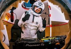 Uzaya çıkan ilk Türk DJ oldu!   Guinness Rekorlar Kitabı'na girdi