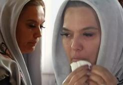 Şarkıcı Demet Akalın'ın acı günü: Cenazede gözyaşlarına boğuldu