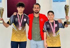 Elazığ dartta tarih yazdı: 6 madalya, 2 kupa kazandılar