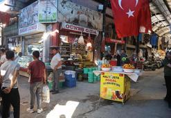 Uzun Çarşı bu haliyle son bayramını görüyor! Hatay'da Kurban Bayramı alışverişi için halk Uzun Çarşı'ya akın etti