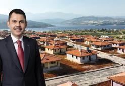 Bakan Kurum: Yıl sonunda tüm kardeşlerimiz evlerinde olacak! Göl manzaralı köy evleri tamamlandı